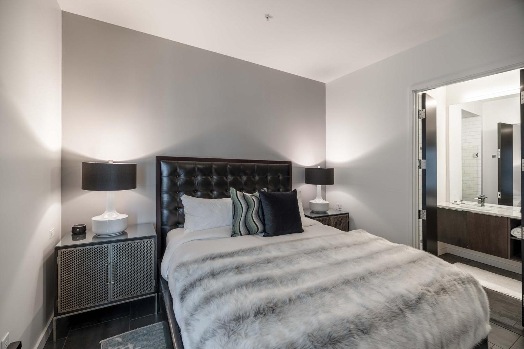 121 Hotel By Avantstay Chic Modern Hotel In Нашвил Екстериор снимка