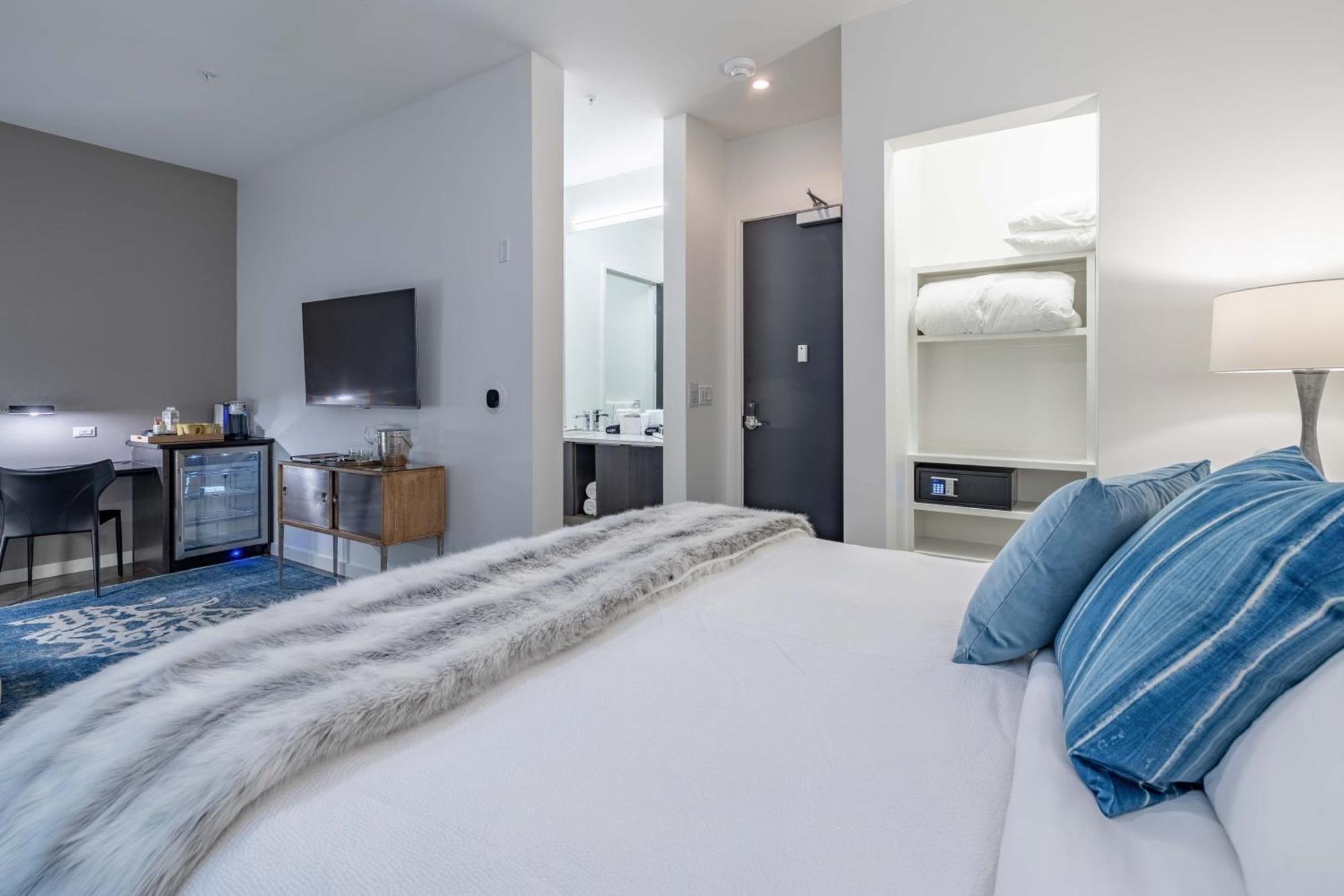 121 Hotel By Avantstay Chic Modern Hotel In Нашвил Екстериор снимка